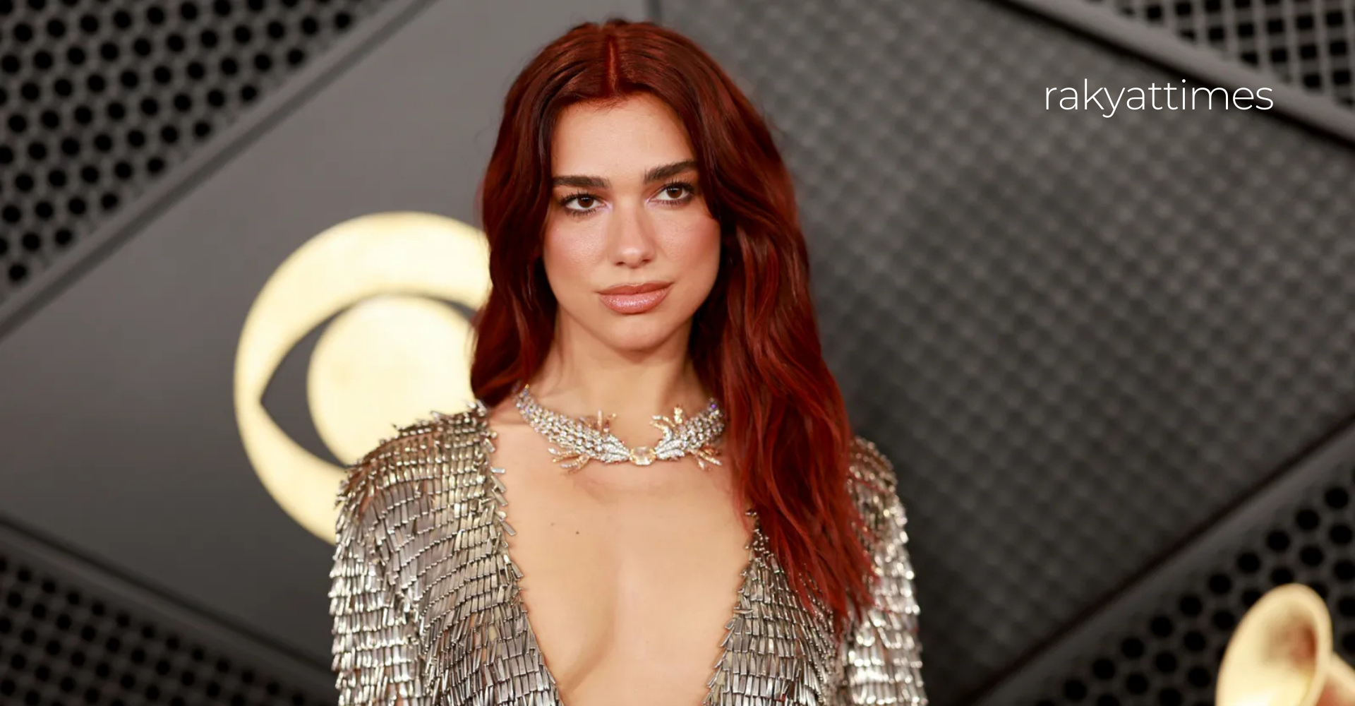 Dua Lipa Dari Penyanyi Pop hingga Ikon Mode Global